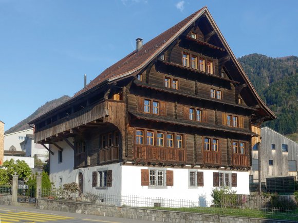Planzerhaus, Westansicht